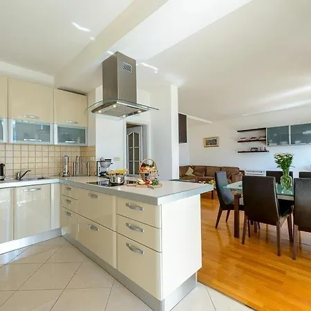 Zaton Doli Sleeps 7 Pool Air Con Wifi Villa Zaton (Dubrovnik-Neretva)